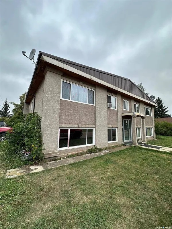 113 3rd STREET E, St. Walburg, SK S0M 0E2