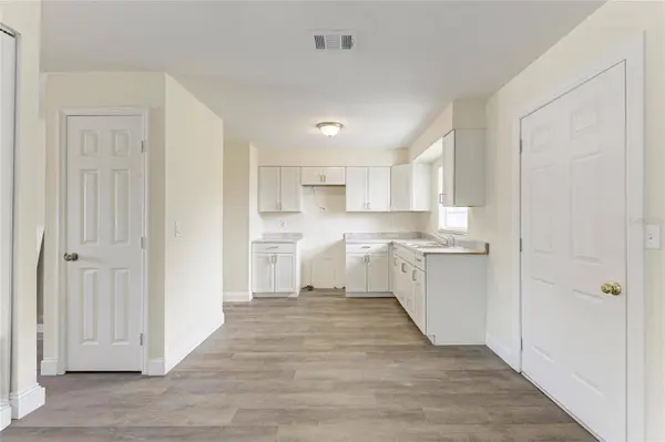 3012 CLAY CIR, Sarasota, FL 34234