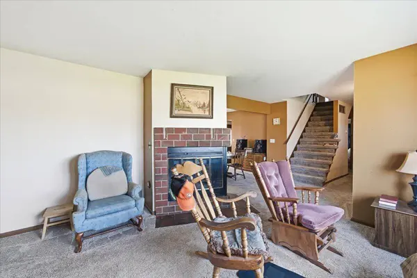 2101 Coolwood DR, Valparaiso, IN 46385