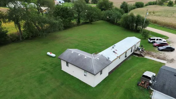 2677 N 45th RD, Sandwich, IL 60548