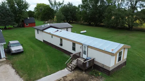 2677 N 45th RD, Sandwich, IL 60548