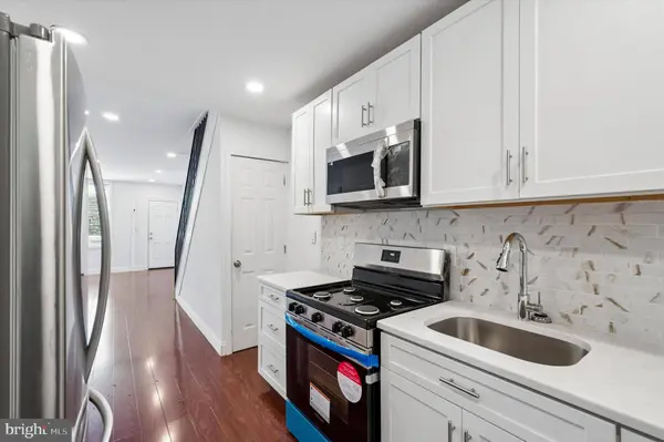 2542 W YORK ST, Philadelphia, PA 19132