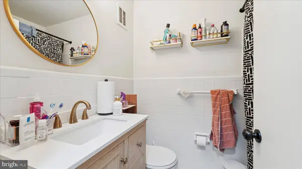 2659 DAPHNE RD, Philadelphia, PA 19131