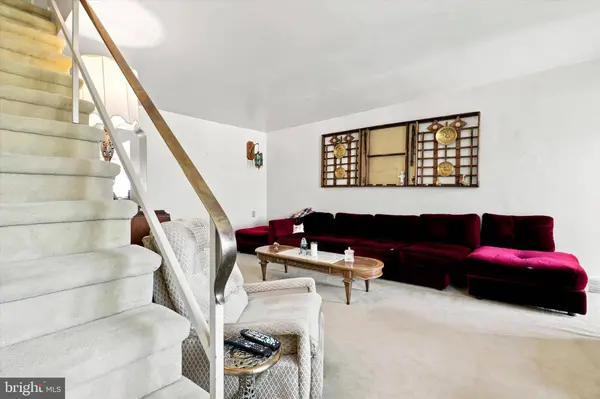 8547 FORREST AVE, Philadelphia, PA 19150