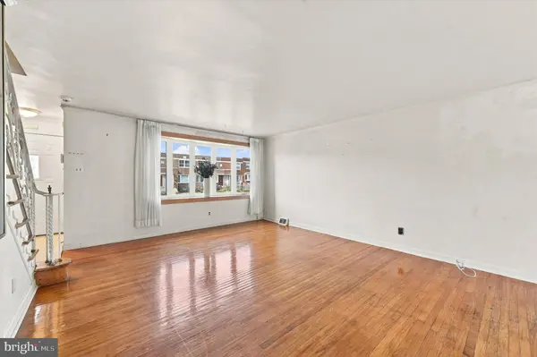 7959 GILBERT ST, Philadelphia, PA 19150