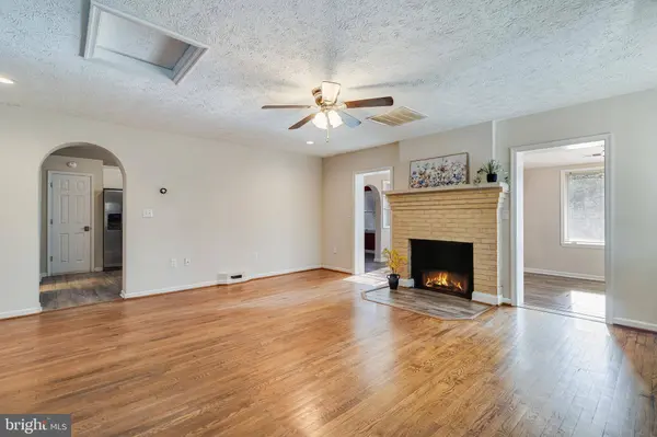 12924 PINE LN, Lusby, MD 20657