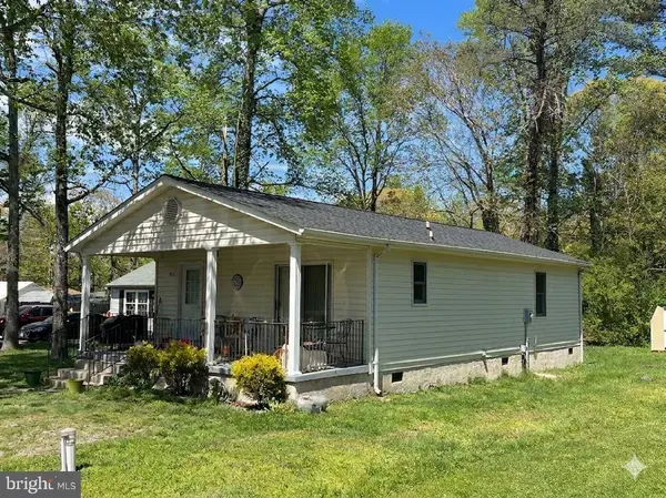323 LAUREL DR, Lusby, MD 20657