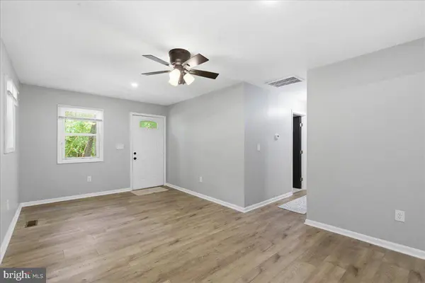 6815 MARSHALL RD, St Leonard, MD 20685