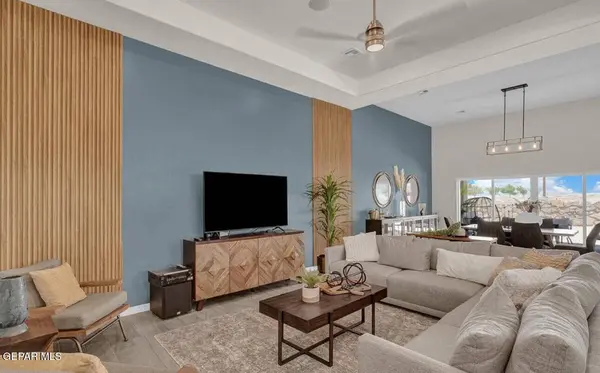 6939 Levee CIR, El Paso, TX 79932