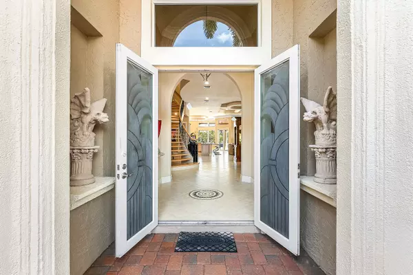 Jupiter, FL 33477-5083,201 Fishermans Way