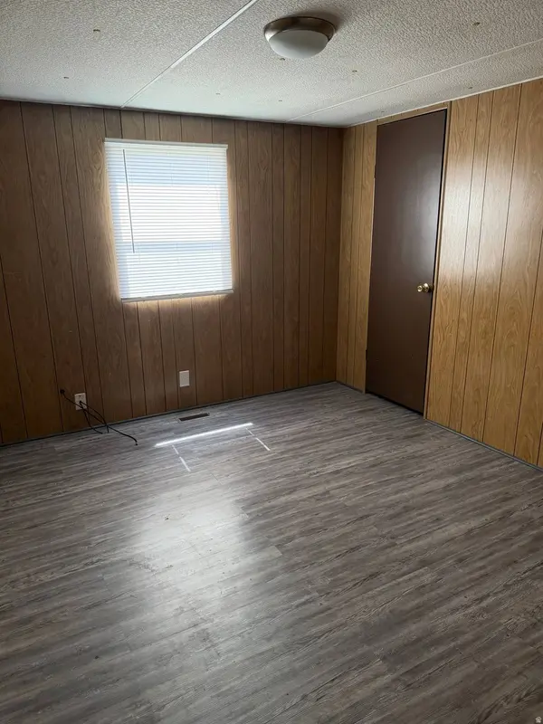 5100 S 1050 W #E-37, Riverdale, UT 84405
