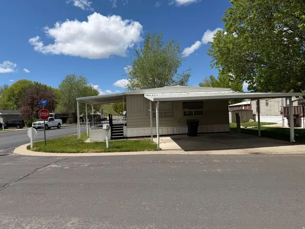 5100 S 1050 W #E-37, Riverdale, UT 84405