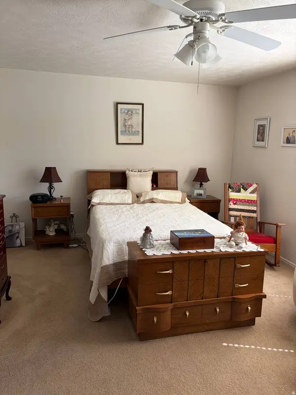3304 S HUNTER VILLA LN #D, West Valley City, UT 84128