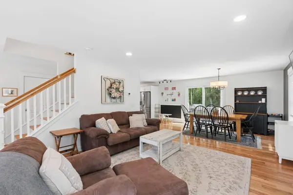 16 Molly's WAY, Arundel, ME 04046