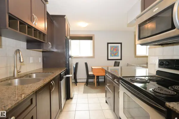 #1 10710 84 AV NW, Edmonton, AB T6E 2H9