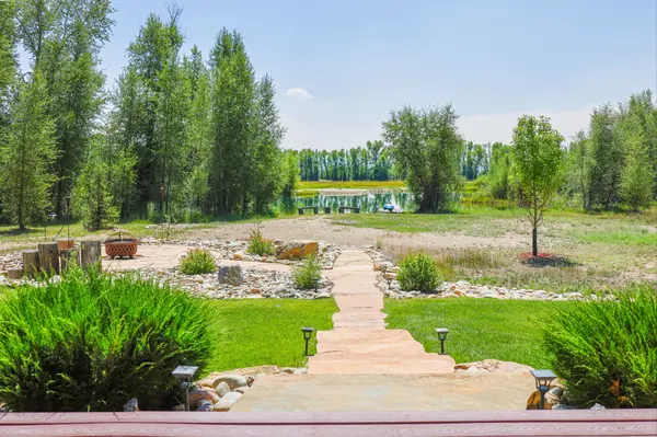 What Should Buyers Know Before Purchasing a Colorado Log Home?