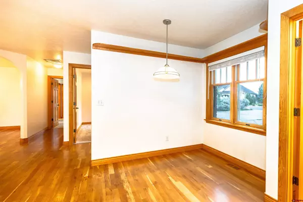 3924 Mount Hayden Drive, Montrose, CO 81403