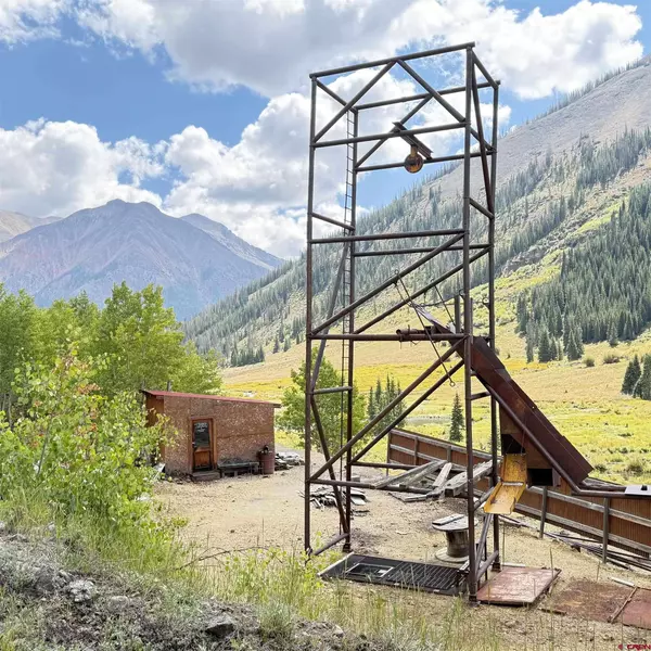 18001 Hinsdale County 30 Road, Lake City, CO 81235