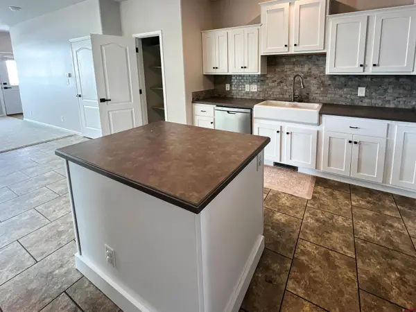 214 S 10th Street #B, Gunnison, CO 81230