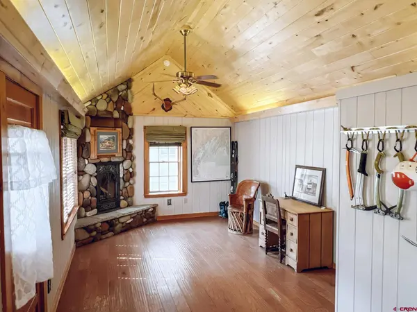 809 Silver St, Lake City, CO 81235