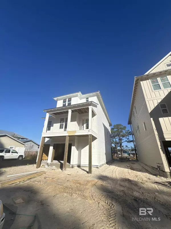 808 W Canal Drive, Gulf Shores, AL 36542