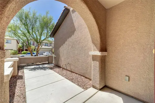6846 Sigri, Las Vegas, NV 89166