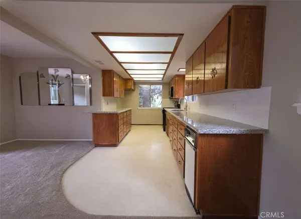 398 Dunant DR, Crestline, CA 92325