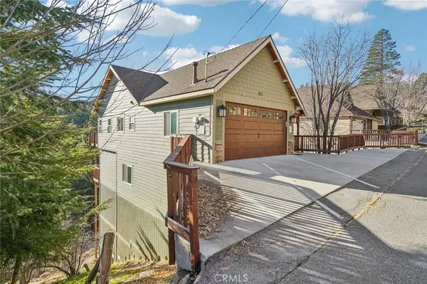 26845 Modoc LN, Lake Arrowhead, CA 92352