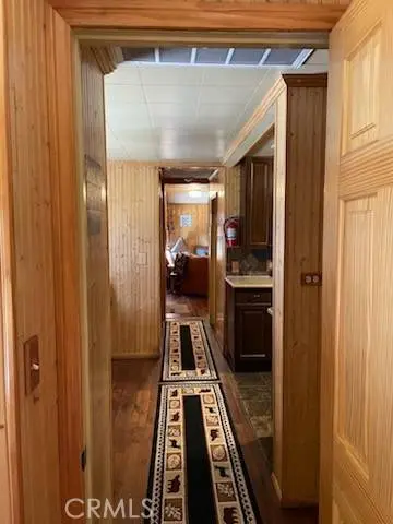 437 Victoria LN, Sugarloaf, CA 92386