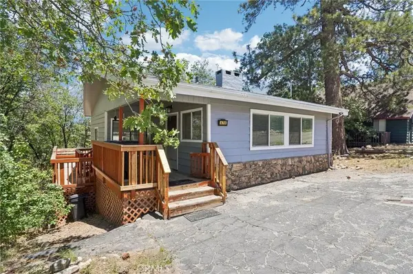 670 Villa Grove AVE, Big Bear, CA 92314