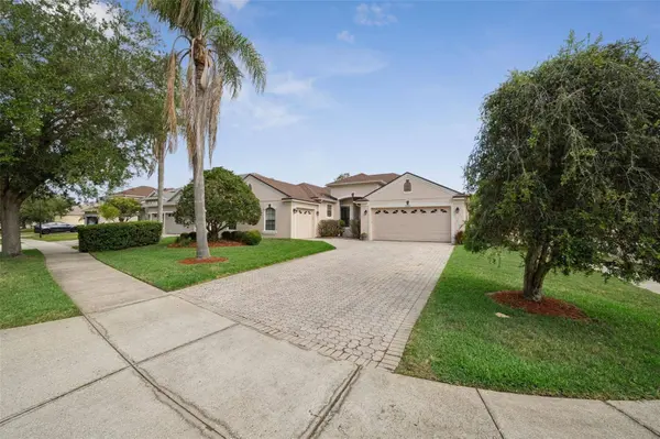 3504 WADING HERON TER, Oviedo, FL 32766