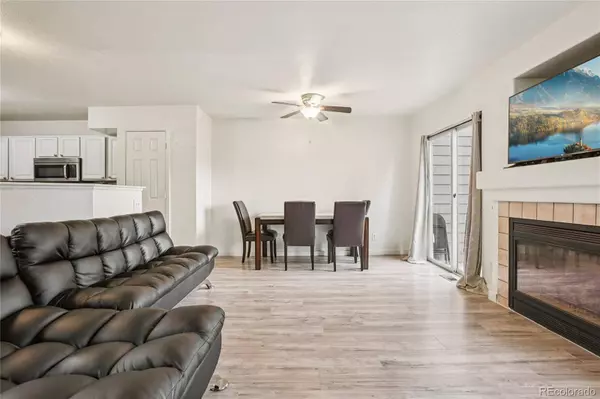 1147 S Ventura CIR #D, Aurora, CO 80017