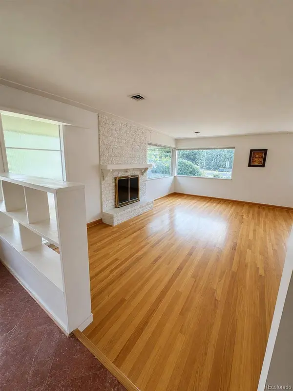 2800 S York ST, Denver, CO 80210