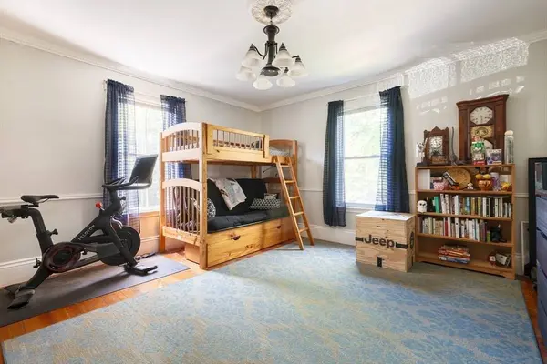 327 Lafayette St. ##2, Salem, MA 01970