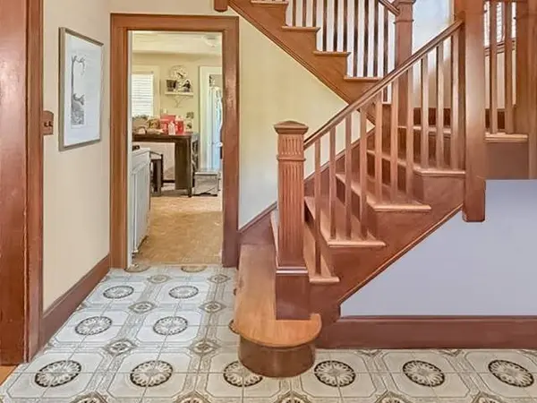 73 Florence Ave, Melrose, MA 02176