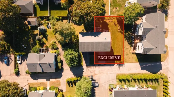 15 Parkers Ln #1, Waltham, MA 02453