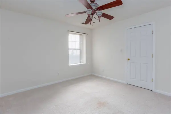 4344 Thorngate LN, Acworth, GA 30101