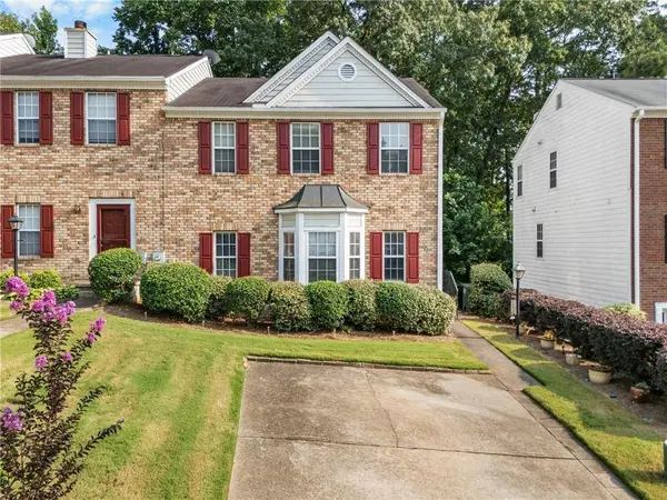 2505 Thorngate DR, Acworth, GA 30101