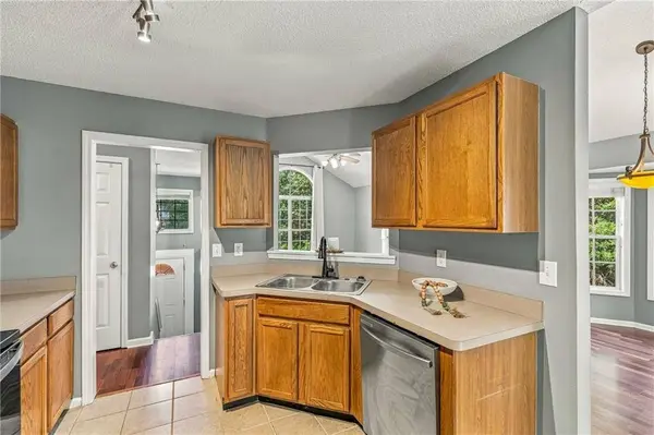 88 Sammie Jo DR, Dallas, GA 30132