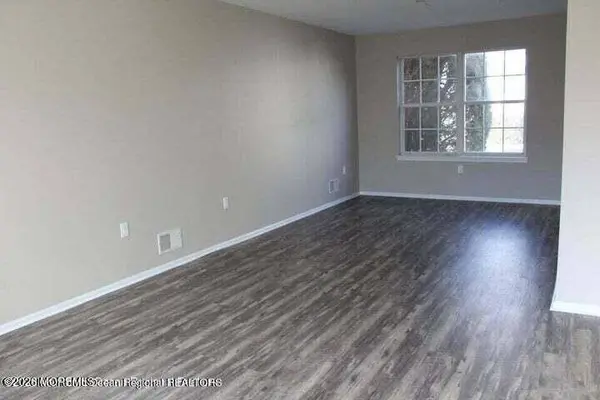 60 Perri Road, Freehold, NJ 07728