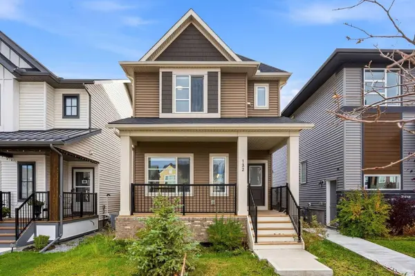 132 Highview Gate SE, Airdrie, AB T4A 3L6