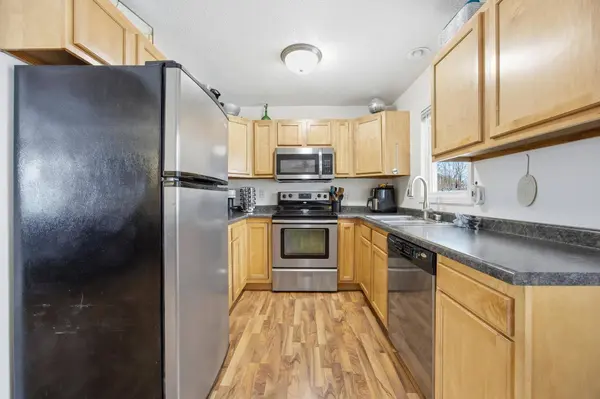 526 3rd Street CT, West Fargo, ND 58078