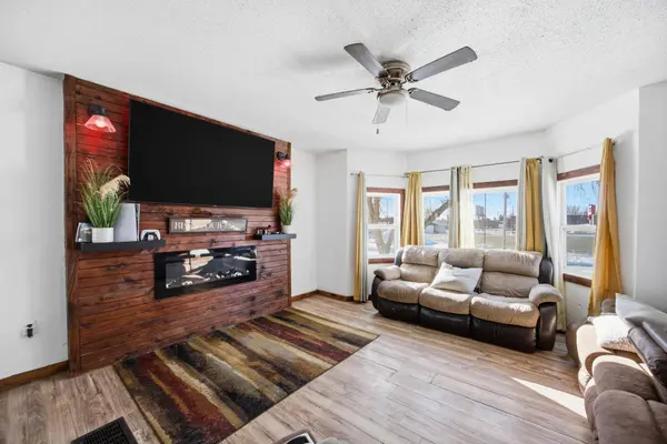 116 2nd AVE N, Wahpeton, ND 58075