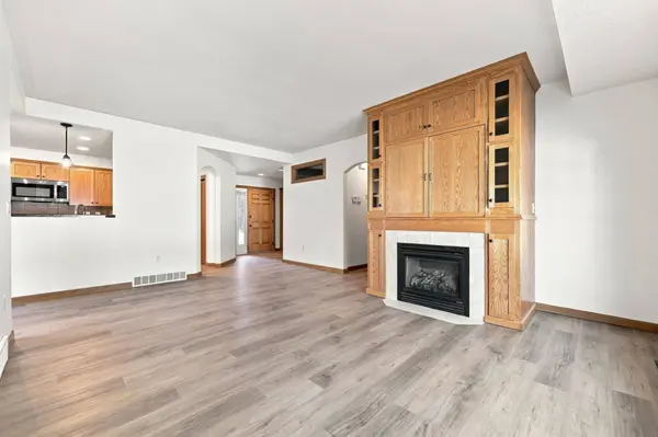 220 15th Avenue WAY, West Fargo, ND 58078