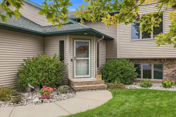 1563 7th ST E, West Fargo, ND 58078