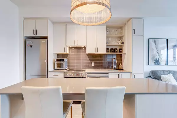 50 George Butchart DR #614, Toronto W05, ON M3K 0C9