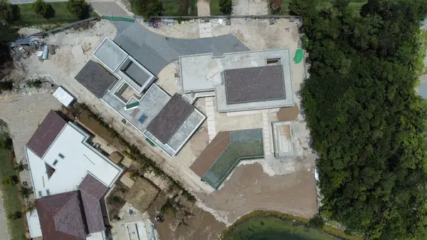 Lake View Villa Canoa New Construction