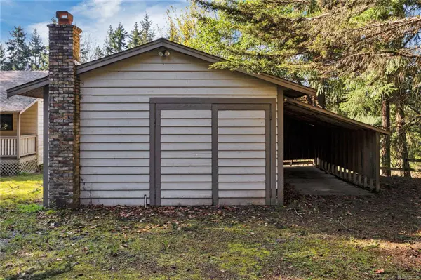 3080 Wild Rose Blvd, Nanoose Bay, BC V9P 9E4