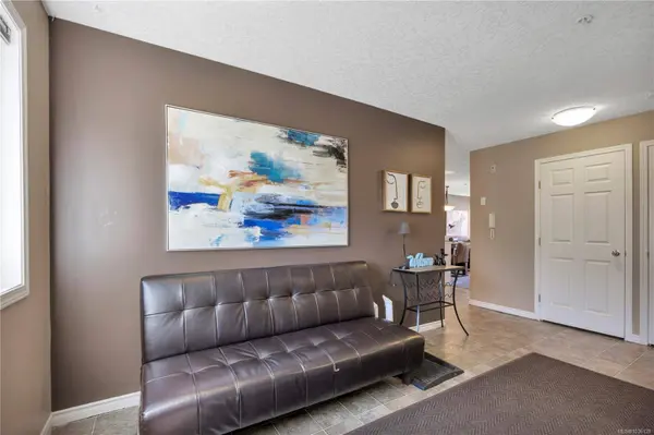 1201 Henry Rd #407, Courtenay, BC V9J 1L0