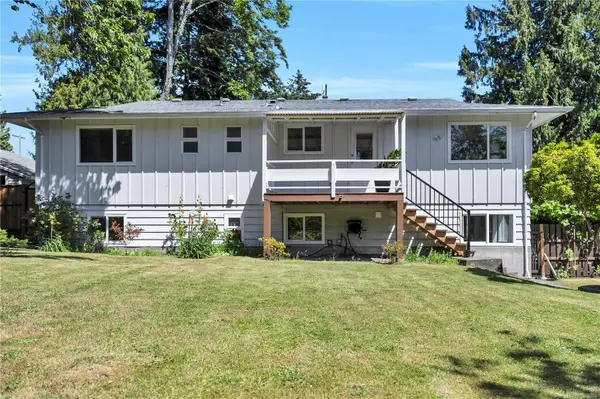 1860 Bay St, Nanaimo, BC V9T 3A3